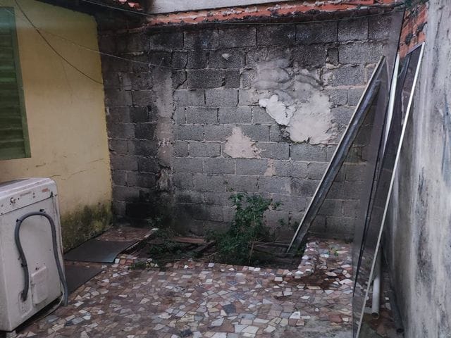 Casa com 100m² 2 quartos e 1 banheiro, à venda, no bairro Jardim São Carlos (Zona Leste) em São Paulo
