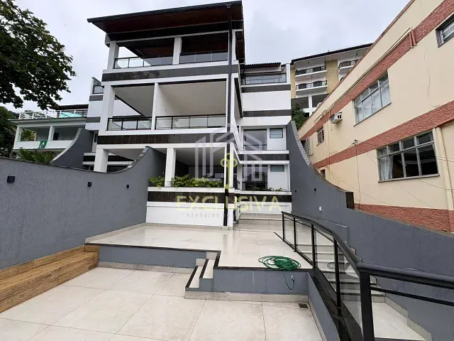 Casa com 1000m² 8 quartos e 5 banheiros, para alugar, no bairro Jardim Guanabara em Rio de Janeiro