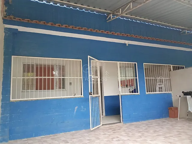 Casa com 360m² 1 quarto e 1 banheiro, à venda, no bairro Campinho (Suruí) em Magé