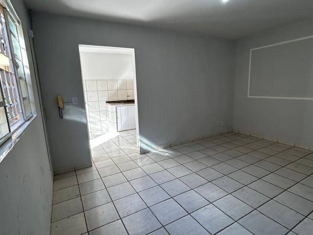 Foto do Casa - Barracão residencial de n.° 05, para locação, Jardim América, Goiânia, GO | Futtura Soluções Imobiliarias