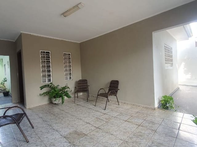Casa com 165m² 3 quartos e 2 banheiros, à venda, no bairro Novo Parque Sao Vicente em Birigui