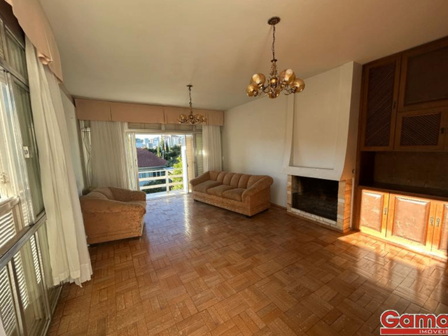 Casa com 250m², para alugar, no bairro Centro em Nova Prata