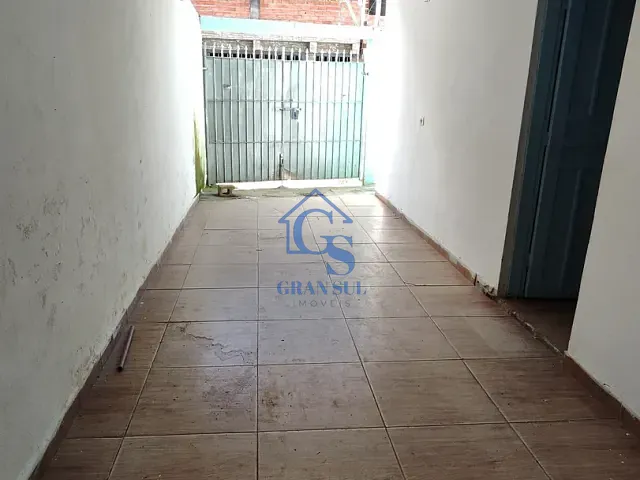 Casa 2 quartos e 1 banheiro, para alugar, no bairro Jardim Noronha em São Paulo