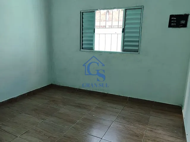 Casa 2 quartos e 1 banheiro, para alugar, no bairro Jardim Noronha em São Paulo
