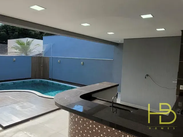 Casa 3 quartos e 3 banheiros, para alugar, no bairro Ibiti Royal Park em Sorocaba