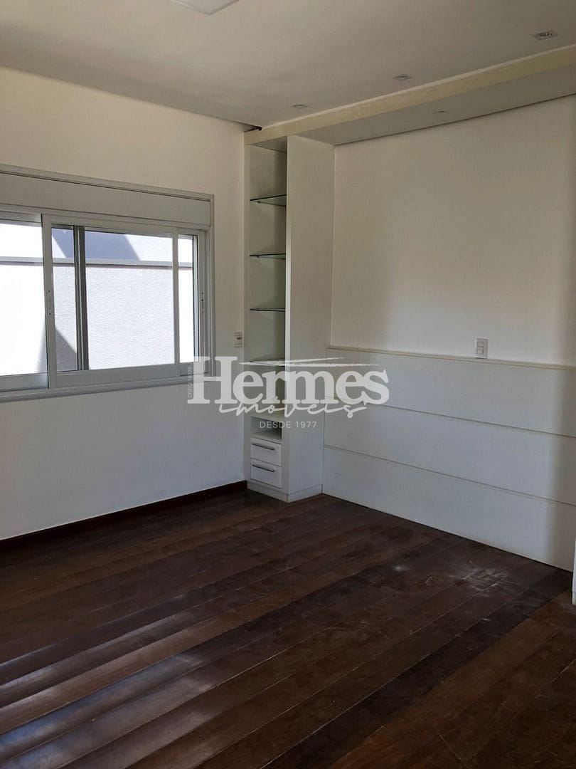Casa, 3 quartos, 421 m² - Foto 33