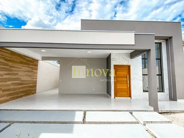 Casa com 360m² 3 quartos e 2 banheiros, à venda, no bairro Pontal de Santa Marina em Caraguatatuba