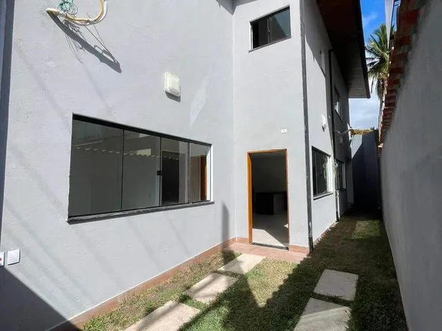 Casa 4 quartos e 4 banheiros, para alugar, no bairro Perequê em Ilhabela