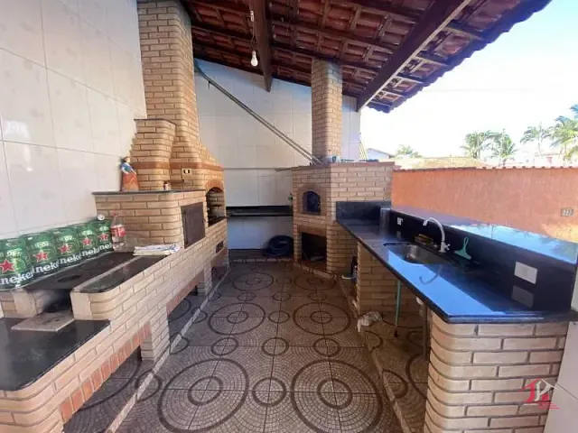Casa 5 quartos e 5 banheiros, à venda, no bairro Cibratel II em Itanhaém