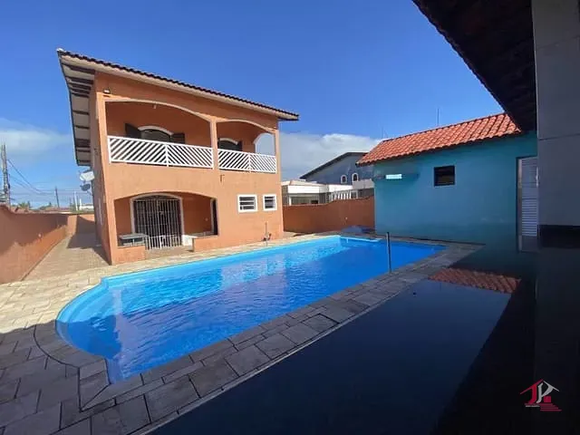 Casa 5 quartos e 5 banheiros, à venda, no bairro Cibratel II em Itanhaém