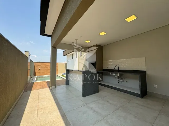 Casa 3 quartos e 4 banheiros, à venda, no bairro Zona Predominantemente Residencial Dois ( ZPR 2) em Nova Odessa
