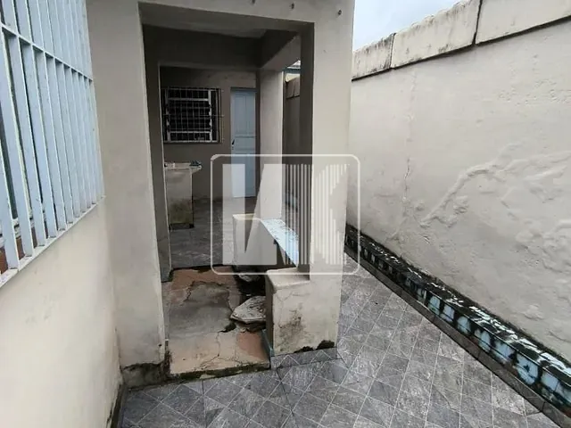 Casa com 120m² 2 quartos e 1 banheiro, à venda, no bairro Vila Palmares em Santo André