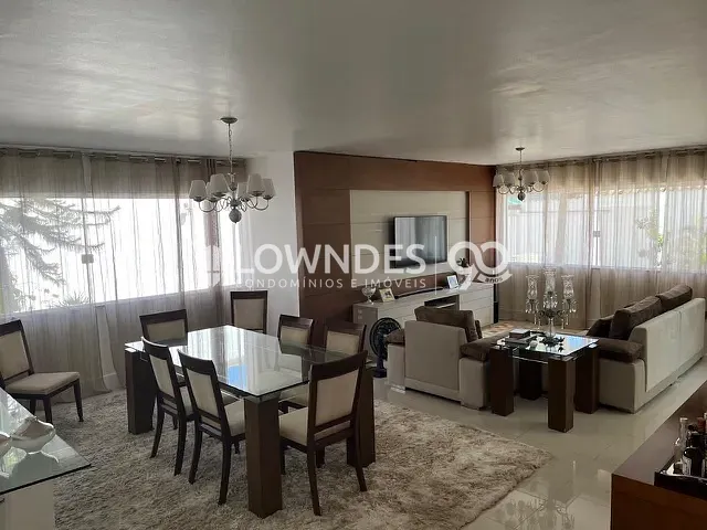 Casa com 612m² 5 quartos e 8 banheiros, à venda, no bairro Jacarepaguá em Rio de Janeiro