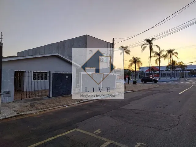 Casa com 360m² 3 quartos e 1 banheiro, à venda, no bairro Vila Margarida em Americana