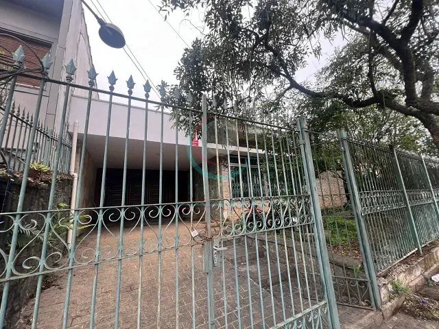 Casa 3 quartos e 3 banheiros, à venda, no bairro Bosque da Saúde em São Paulo