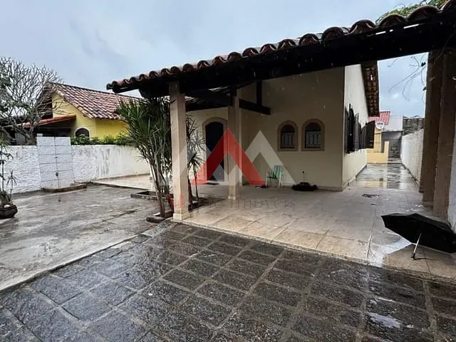 Casa com 360m² 4 quartos e 3 banheiros, à venda, no bairro Piratininga em Niterói