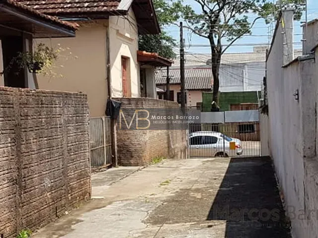 Casa com 958m², à venda, no bairro Vila Filipin em Londrina