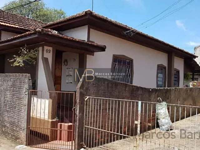 Casa com 958m², à venda, no bairro Vila Filipin em Londrina