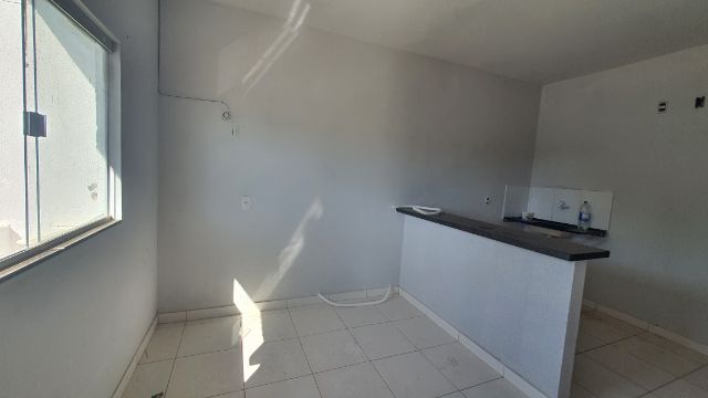 Casa com 387m², à venda, no bairro Condomínio das Esmeraldas em Goiânia