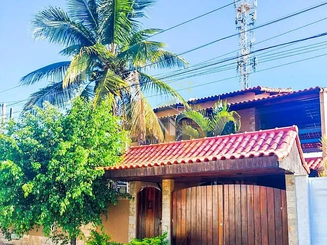 Casa com 460m² 3 quartos e 2 banheiros, à venda, no bairro Centro em Maricá