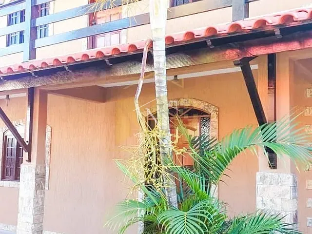 Casa com 460m² 3 quartos e 2 banheiros, à venda, no bairro Centro em Maricá