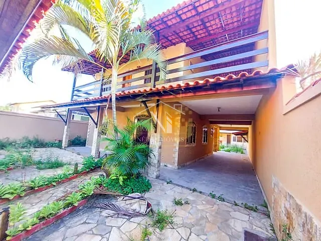 Casa com 460m² 3 quartos e 2 banheiros, à venda, no bairro Centro em Maricá