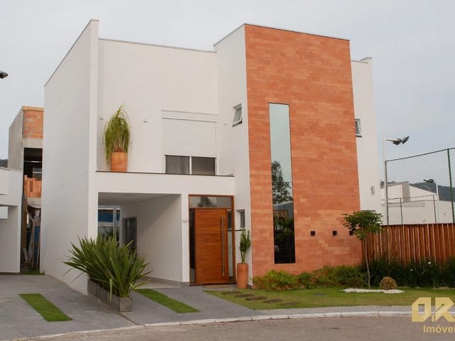 Foto do Casa - Casa à venda 3 Quartos, 1 Suite, 2 Vagas, 126.8M², Barra Sul, Balneário Camboriú - SC | Residencial Village dos Ipês | Gustavo Invest