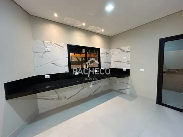 Casa com 158m² 3 quartos e 2 banheiros, à venda, no bairro Jardim Ipiranga em Americana