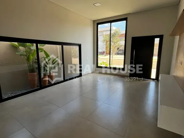 Casa 3 quartos e 2 banheiros, à venda, no bairro Loteamento Residencial Golden Ville em Itapetininga