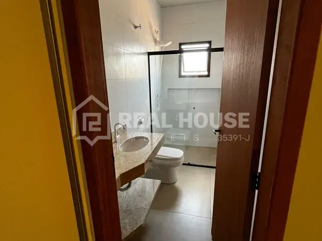 Casa 3 quartos e 2 banheiros, à venda, no bairro Loteamento Residencial Golden Ville em Itapetininga