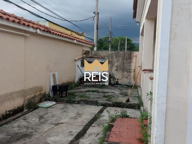 Casa com 120m² 2 quartos e 1 banheiro, à venda, no bairro Realengo em Rio de Janeiro