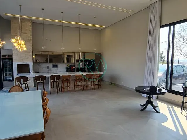 Casa com 1568m² 4 quartos e 6 banheiros, à venda, no bairro Loteamento Terras de Canaã em Cambé