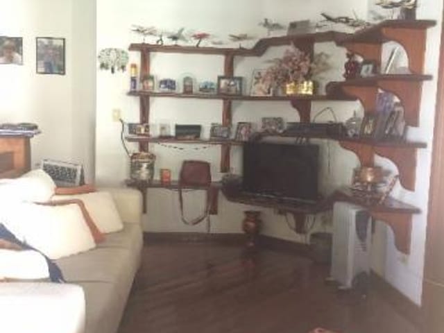 Foto do Casa - Casa com 3 dormitórios à venda, 300 m² por R$ 1.590.000,01 - Jardim Aquarius - São José dos Campos/SP | RUSSI IMÓVEIS