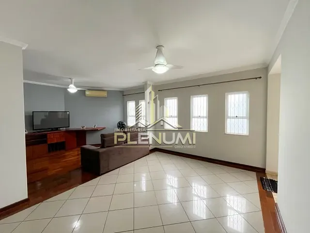 Casa com 484m² 3 quartos e 4 banheiros, à venda, no bairro Jardim São Paulo em Rio Claro