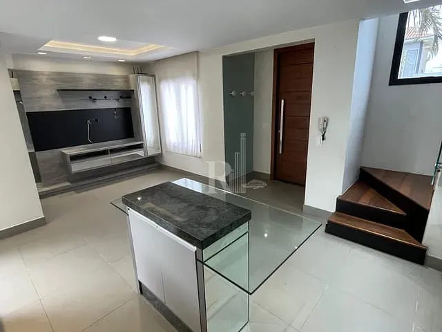 Casa 2 quartos e 3 banheiros, à venda ou para alugar, no bairro Areias em Tijucas