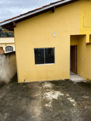 Casa 2 quartos e 1 banheiro, para alugar, no bairro córrego das calçadas  em Santa Luzia