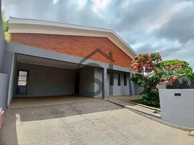 Casa 3 quartos e 3 banheiros, para alugar, no bairro Chácara Machadinho I em Americana