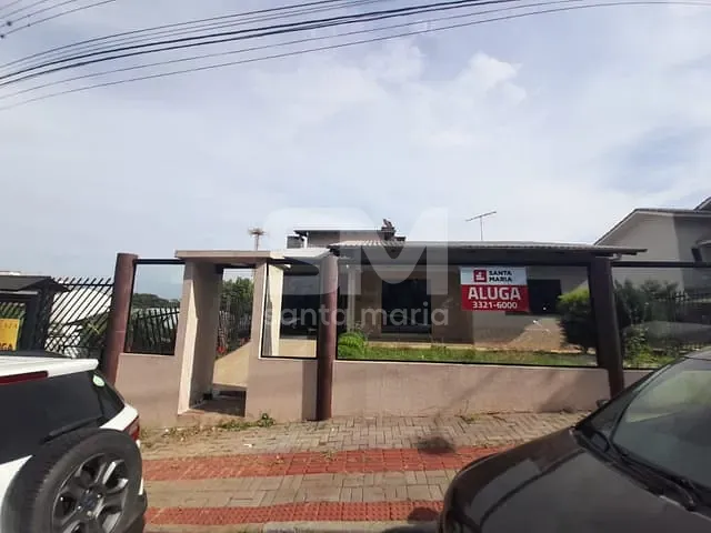 Casa 4 quartos e 2 banheiros, para alugar, no bairro Engenho Braun em Chapecó