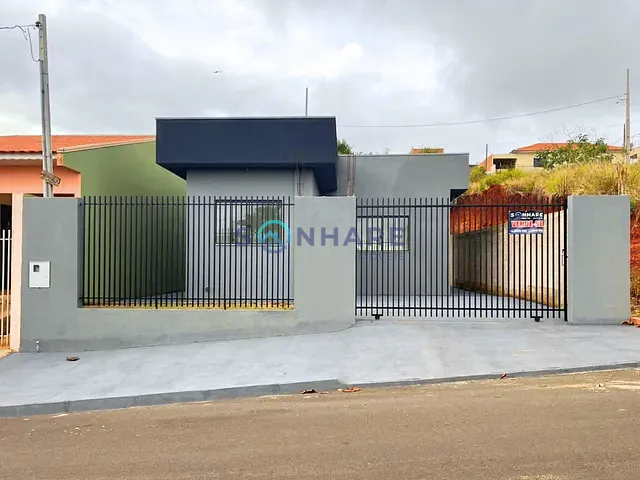Casa 2 quartos e 1 banheiro, à venda, no bairro Santa Izabel em Siqueira Campos