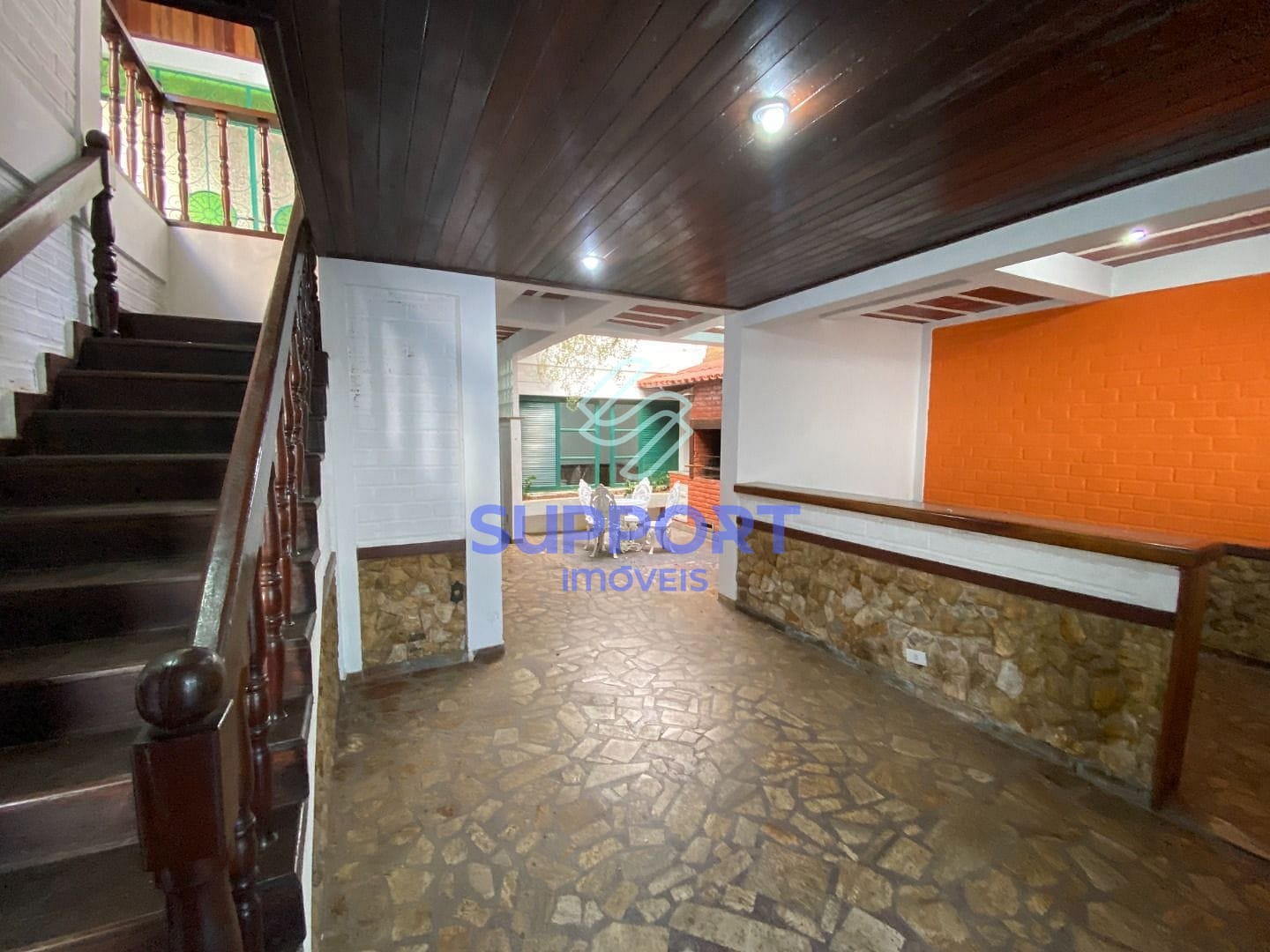 Casa, 7 quartos, 329 m² - Foto 2