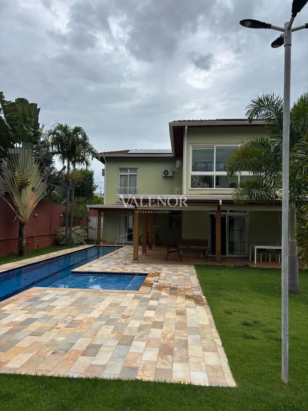 Casa, 3 quartos, 1010 m² - Foto 4