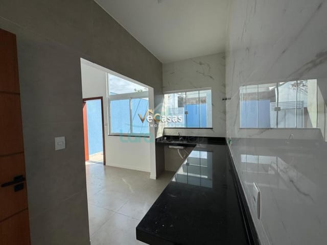 Casa com 100m² 2 quartos e 3 banheiros, à venda, no bairro Lagoa em Macaé