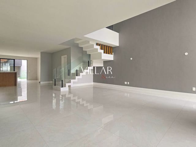 Casa com 360m² 4 quartos e 7 banheiros, à venda, no bairro Barra da Tijuca em Rio de Janeiro