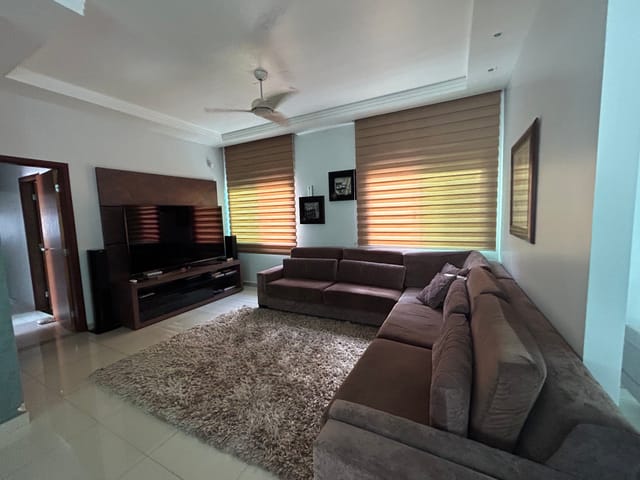 Foto do Casa - Encantadora casa à venda, no condomínio Riviera do Lago, em Araxá MG | Yes Gestão Imobiliária