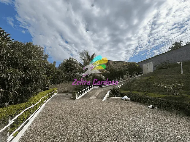 Casa com 4000m² 4 quartos e 3 banheiros, à venda, no bairro San Genaro em Ribeirão das Neves