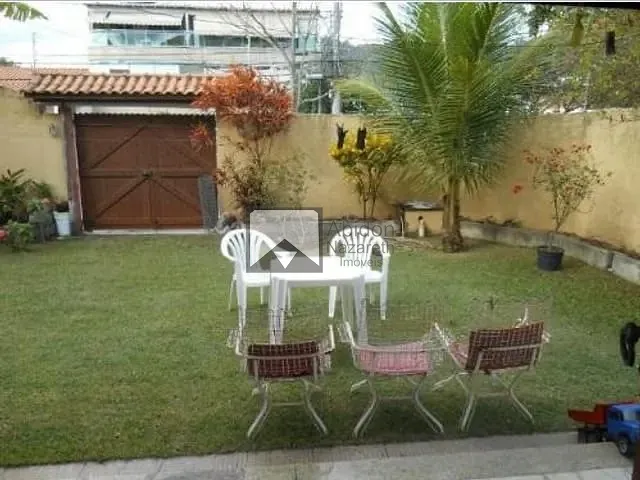 Casa com 404m² 4 quartos e 4 banheiros, à venda, no bairro São Francisco em Niterói