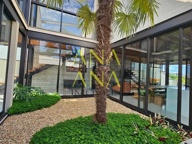 Casa com 435m² 4 quartos e 4 banheiros, à venda, no bairro Condomínio Residencial Euroville II em Bragança Paulista