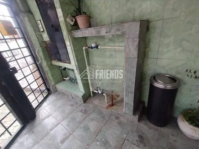 Casa com 400m² 1 quarto e 1 banheiro, para alugar, no bairro Vila Londrina em São Paulo