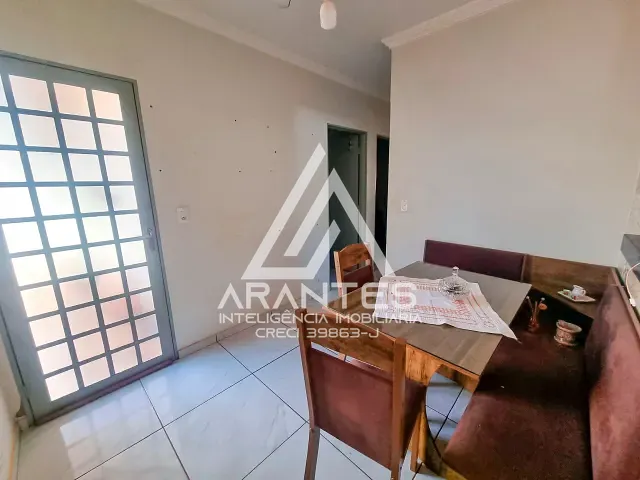 Casa 3 quartos e 2 banheiros, à venda, no bairro Cristiano de Carvalho em Barretos