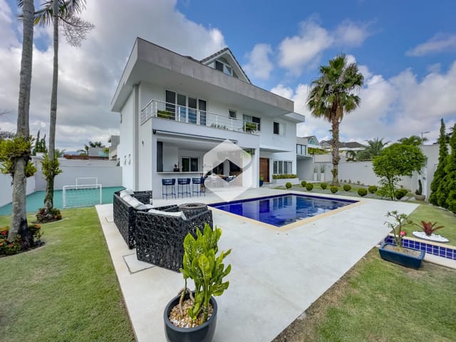 Casa com 485m² 4 quartos e 7 banheiros, à venda, no bairro Recreio dos Bandeirantes em Rio de Janeiro